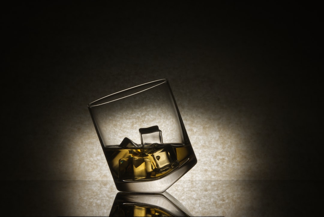Single Malt vs. Blended Whisky: Welcher ist besser?